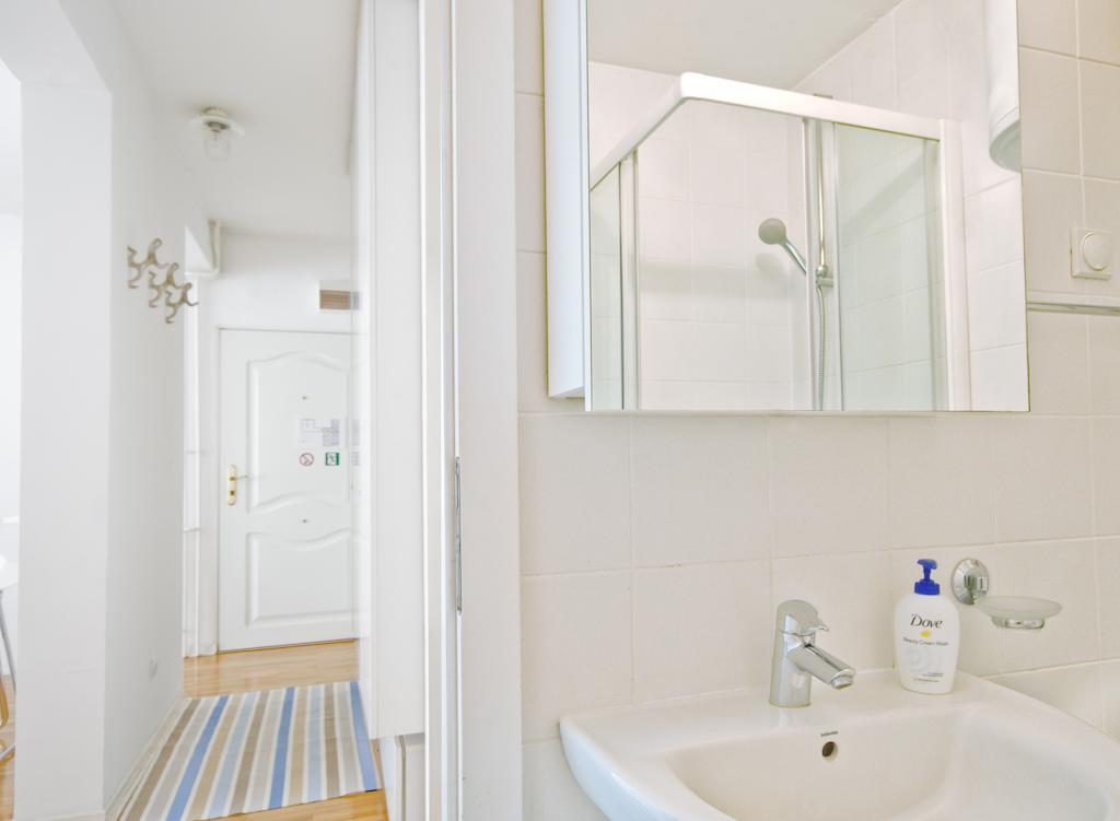 Miu Arena Apartment Belgrado Habitación foto